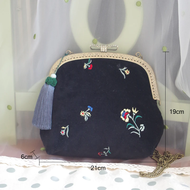 LilyHood Женская бархатная маленькая сумка на плечо с цветочной вышивкой винтажная Ретро шикарная китайская бахрома Милая Черная сумка через плечо на цепочке