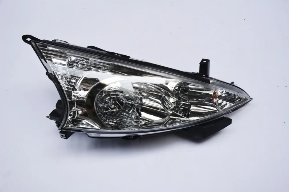 Передняя фара 8301A078 правая сторона для Mitsubishi GRANDIS NA4W 2006 2010|Передние LED-фары авто| |