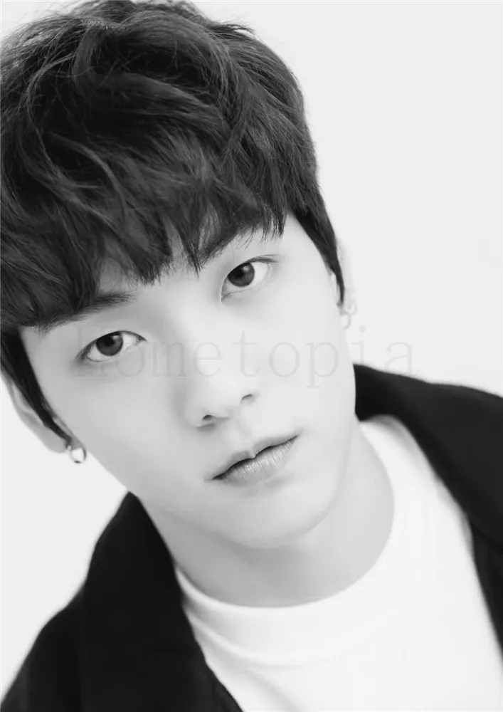 Золотой Kpop TXT плакаты глянцевая бумага яркий цвет украшения дома настенные принты для гостиной спальни - Цвет: Золотой