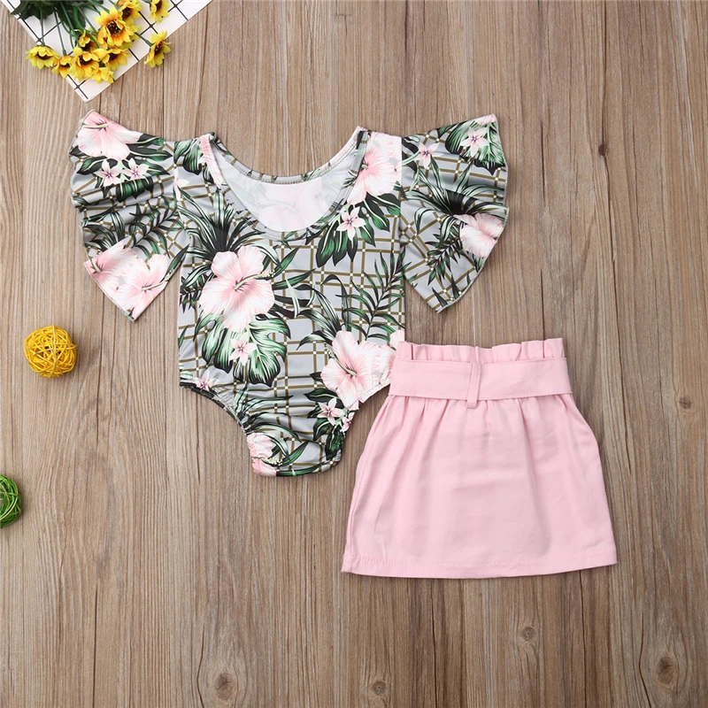 Одежда для маленьких девочек летний детский комбинезон с бантом топ футболка +
