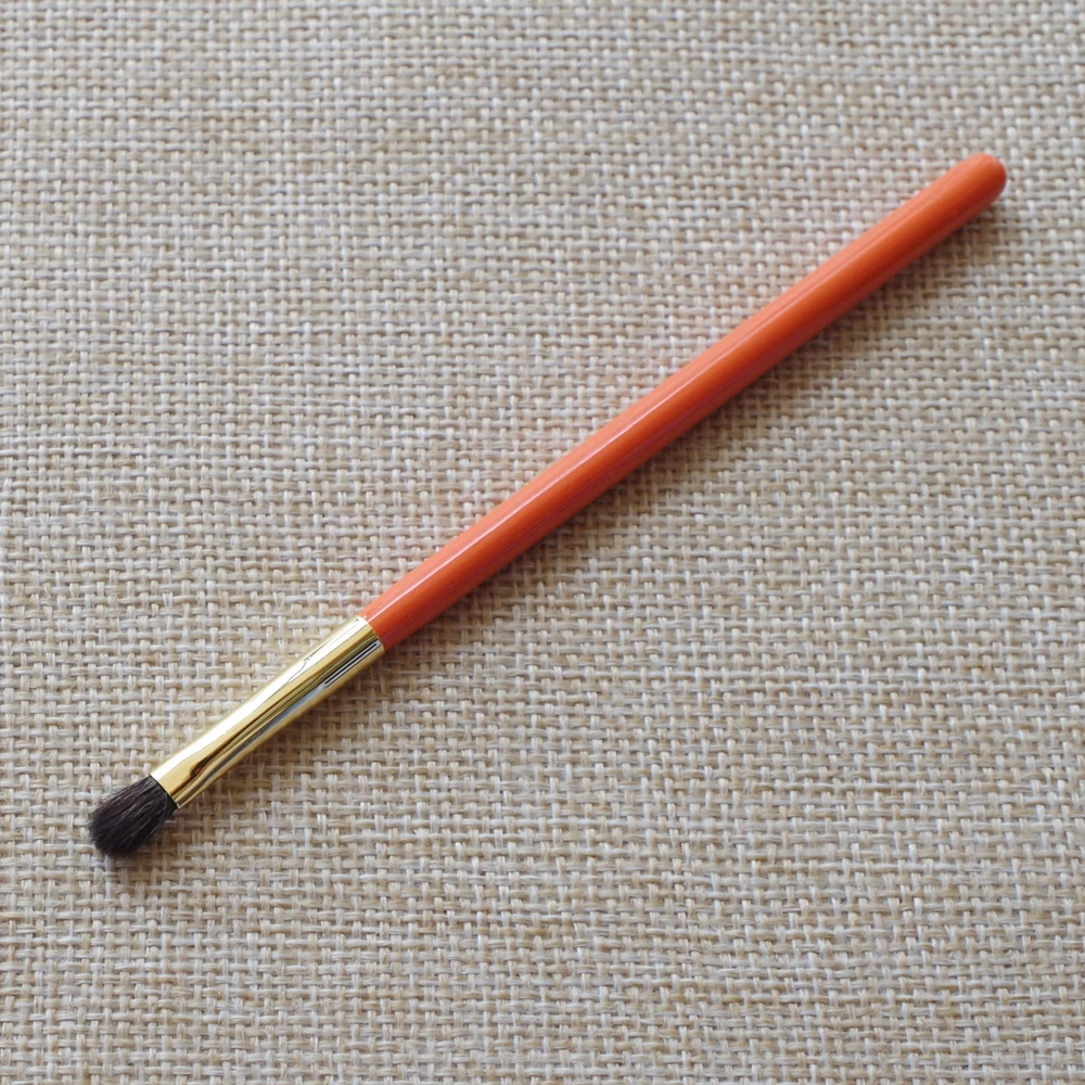 K242 Professional Handmade Makeup Brushes Soft Blue Squirrel Goat Hair Small Eye Shadow Brush Orange Handle Make Up | Красота и