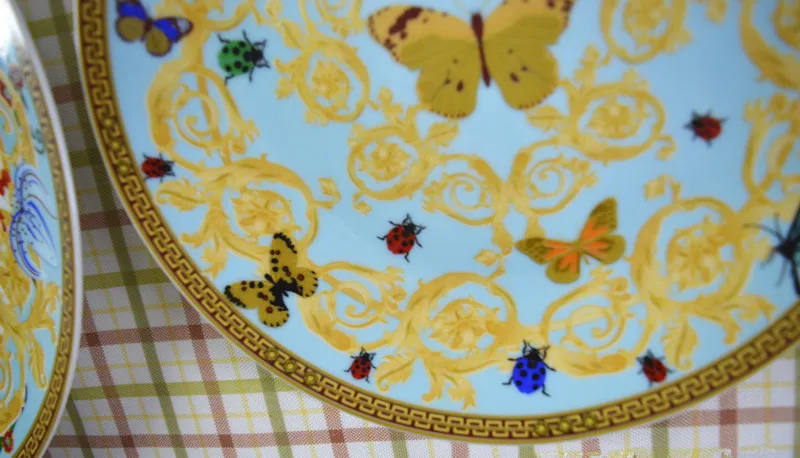 Европейская тарелка с бабочками из Китая Западная красивая керамическая посуда