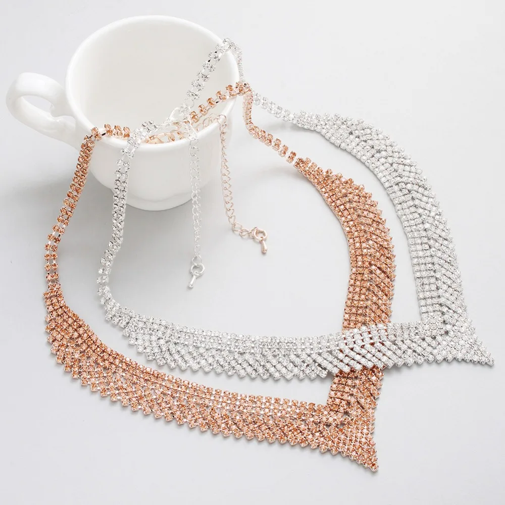 Romantic Gold Chain Necklace Women Jewelry Bohemian Maxi Necklaces Choker Stone Crystal Pendant Cavicle Chain Collares