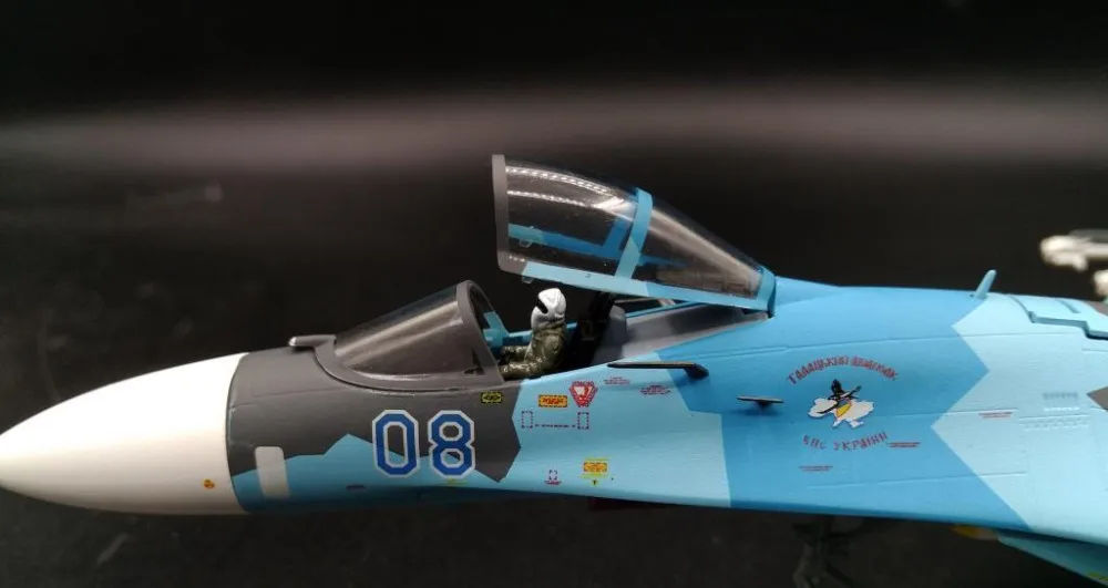 Редкое Специальное предложение 1: 72 Россия украинские ВВС SU-27 модель истребителя изящная модель Коллекционная модель сплава