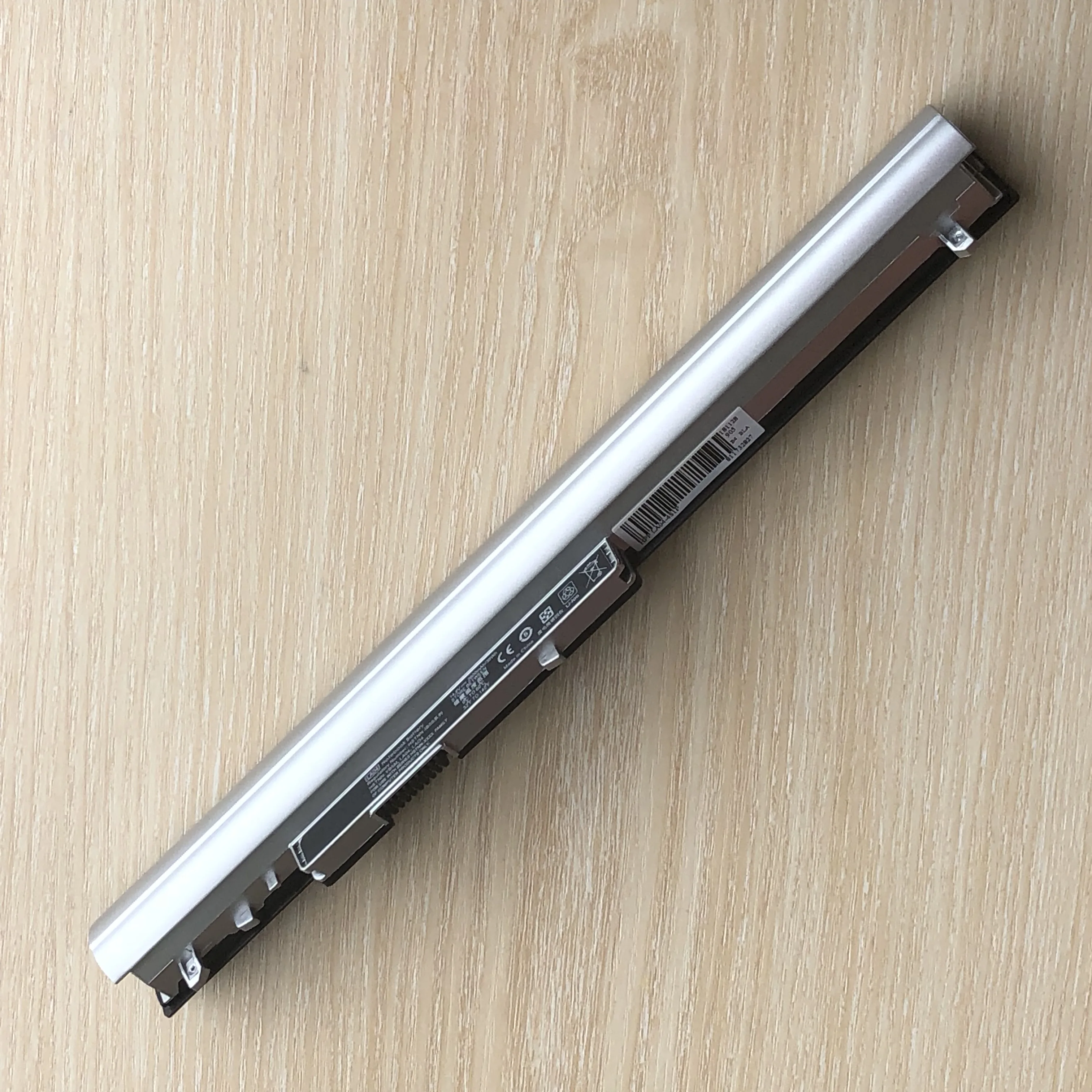 

LA04 LA04DF Laptop Battery For HP Pavilion TouchSmart 14 15 248 G1 350 G1 HSTNN-YB5M HSTNN-UB5N HSTNN-Y5BV/DB5M 728460-001