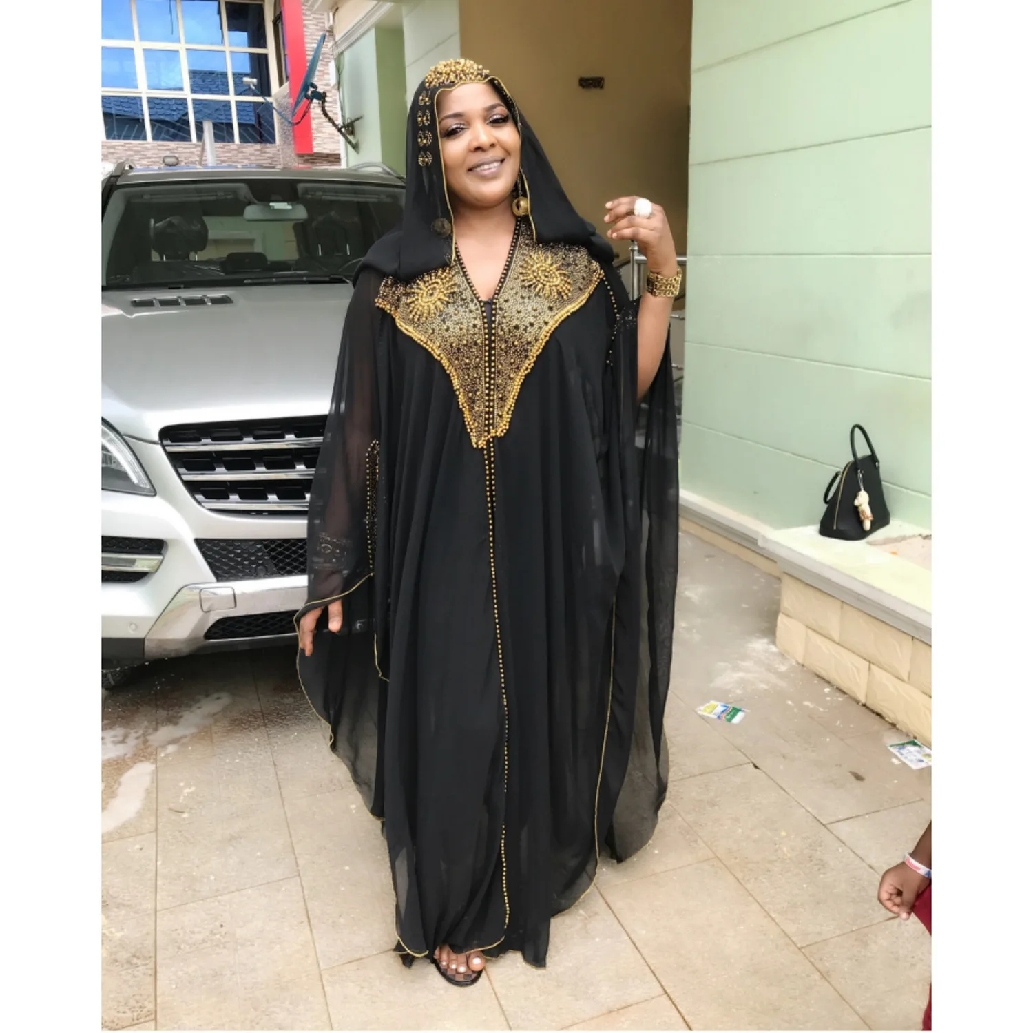 

African Women Super Size Dashiki New Style Fashion Rhinestones Beads Lengthened Temperament Hooded Long Breathable Cape Dresses
