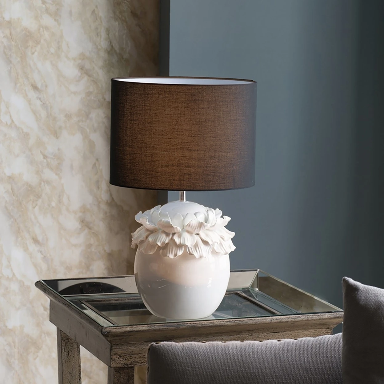 MAGNOLI WHITE TABLE LAMP | Лампы и освещение