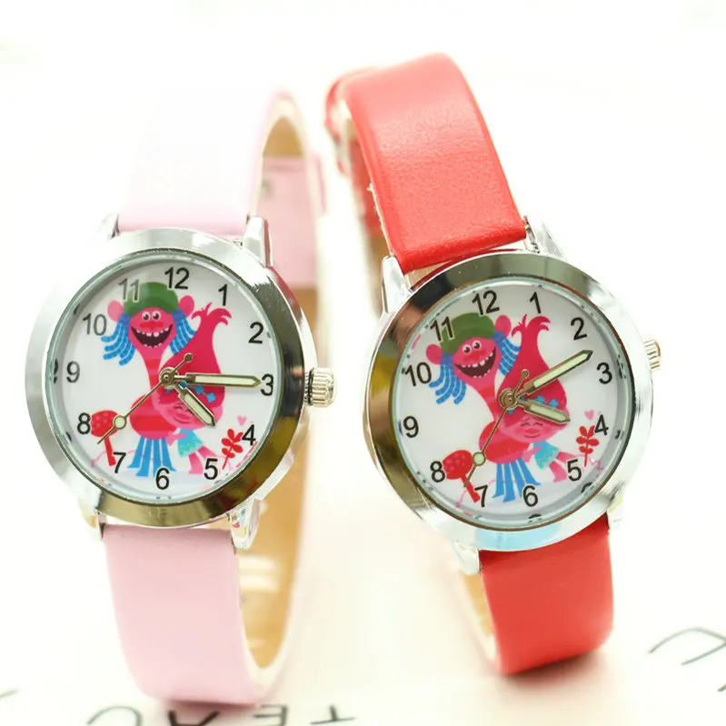 Новинка 2017 модные повседневные кварцевые наручные часы с мультяшным рисунком