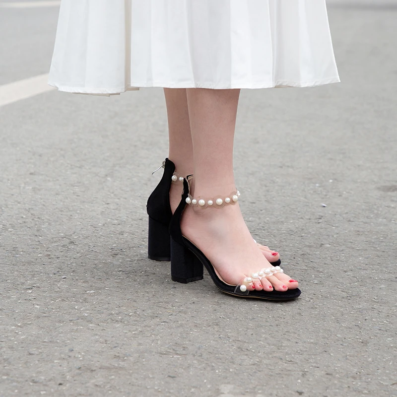 Женские босоножки с ремешком на щиколотке украшенные жемчугом Туфли высоком