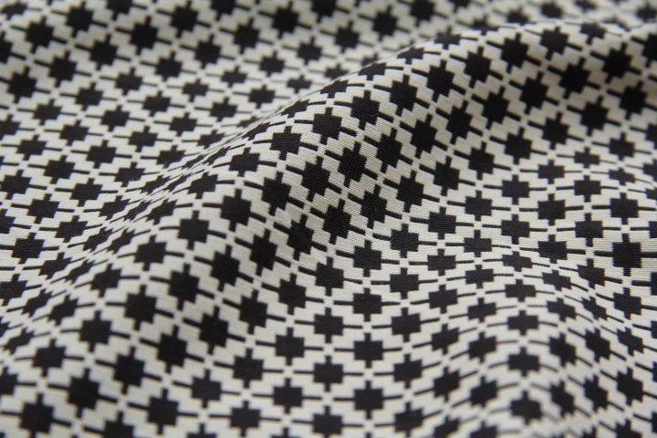 Бесплатная доставка 100% ткань из жаккардовой вискозы черно-белая цена за 1 метр 59