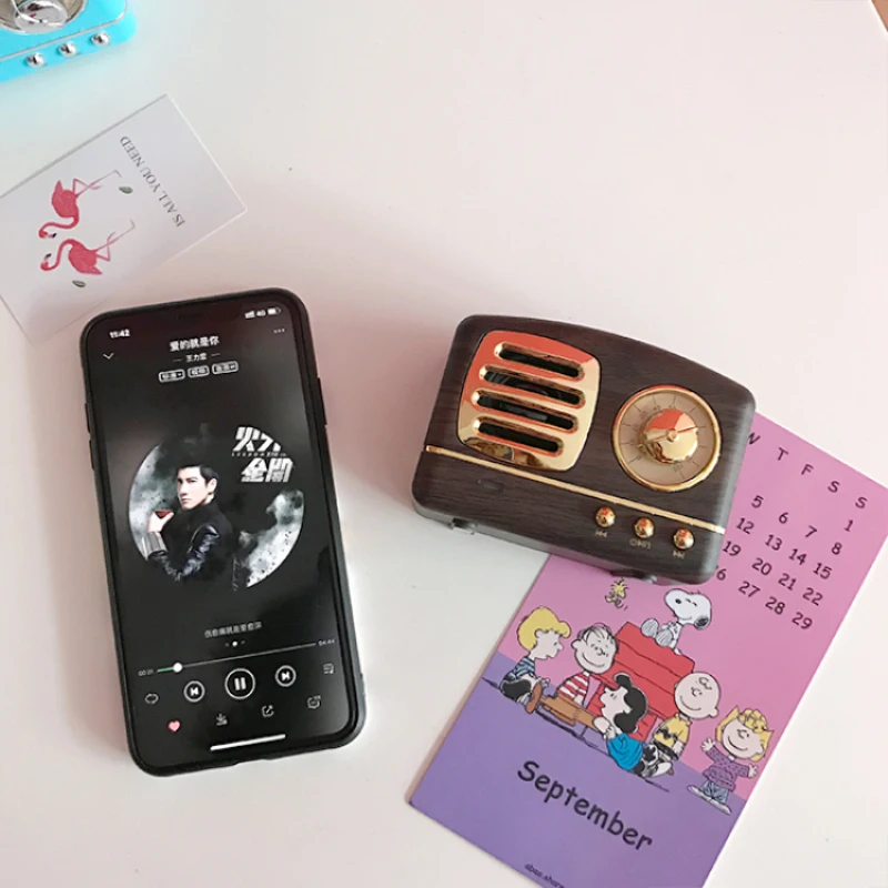 Мини Колонка Bluetooth в Корейском стиле Музыкальный беспроводной аудиоплеер под