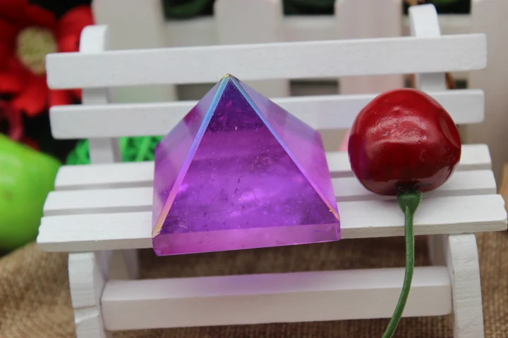 70 г кварцевых кристаллов исцеляющих пирамиду фиолетового ангела A128