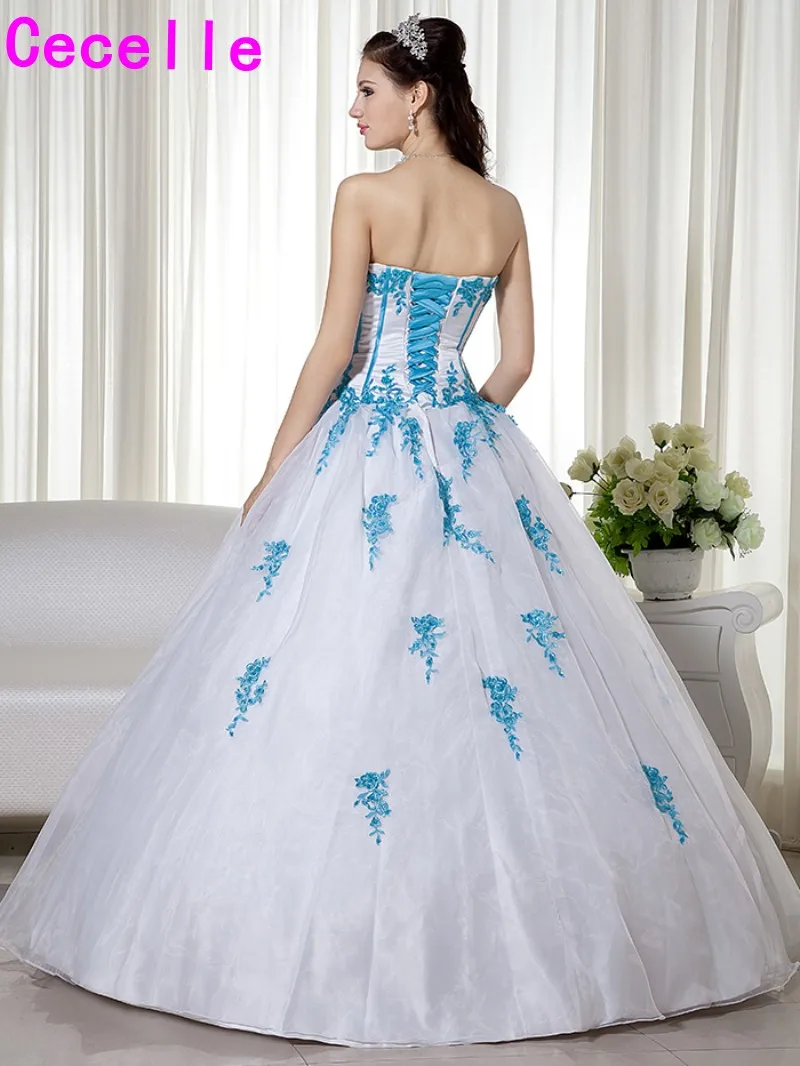 Цветастая Нетканая традиционные женские туфли белого и голубого цвета свадебные