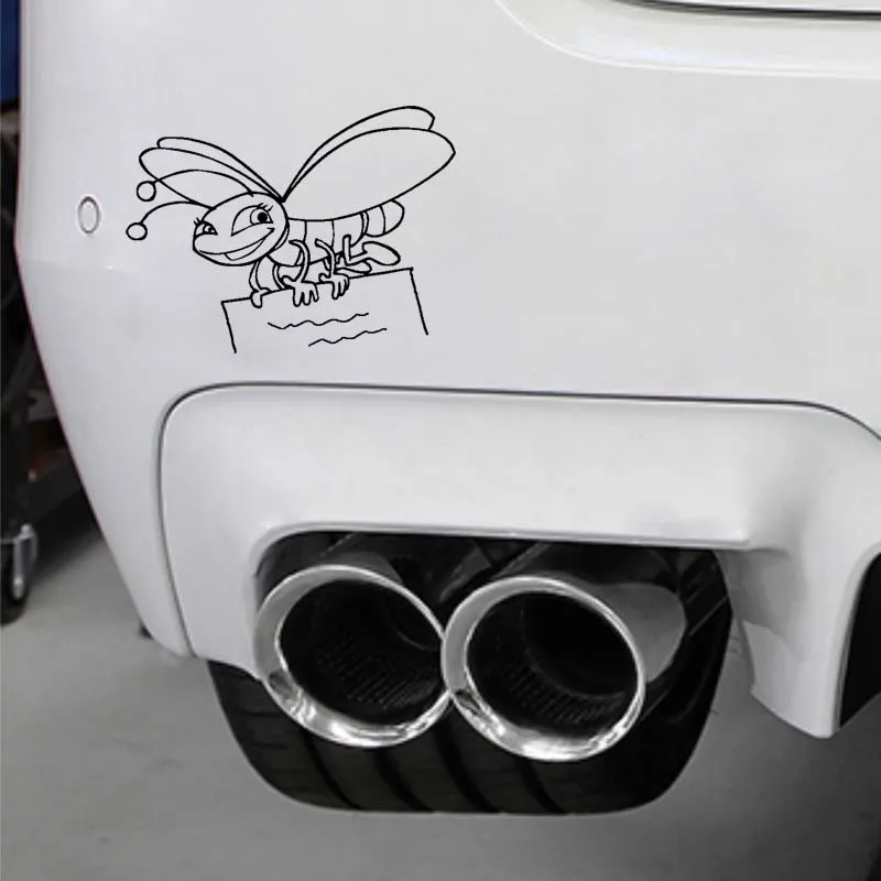 

YJZT 14.2CM*10.6CM Minimalist Insect Artistic Delicate Vinyl Decal Cool Car Sticker Black/Silver C19-0833