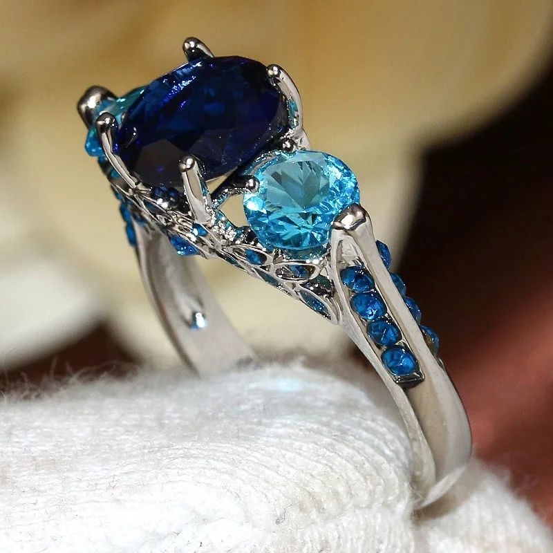 Yi qi pin Ювелирные изделия Мода принцесса вырезать огромный 2.3CT Синий Циркон