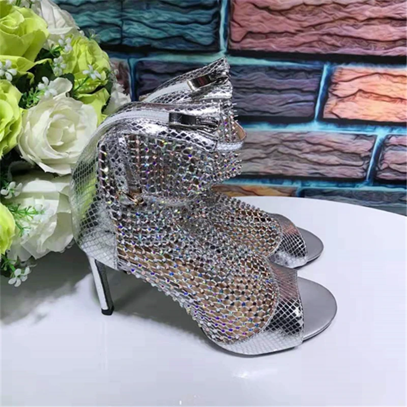 Женские босоножки с блестящими кристаллами стильные летние туфли открытым
