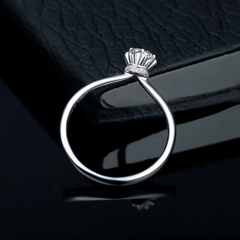 Помолвочное кольцо Charles Colvard Moissanite сертификат 0.5CT VS D подлинное 18 к белое золото
