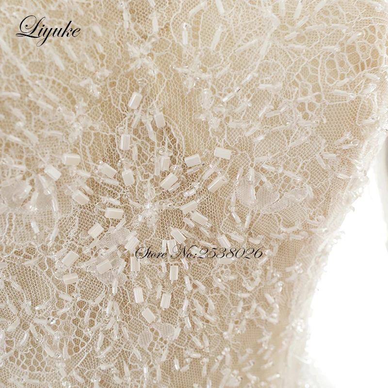 Простое свадебное платье-трапеция Liyuke с V-образным вырезом и кристаллами цвета