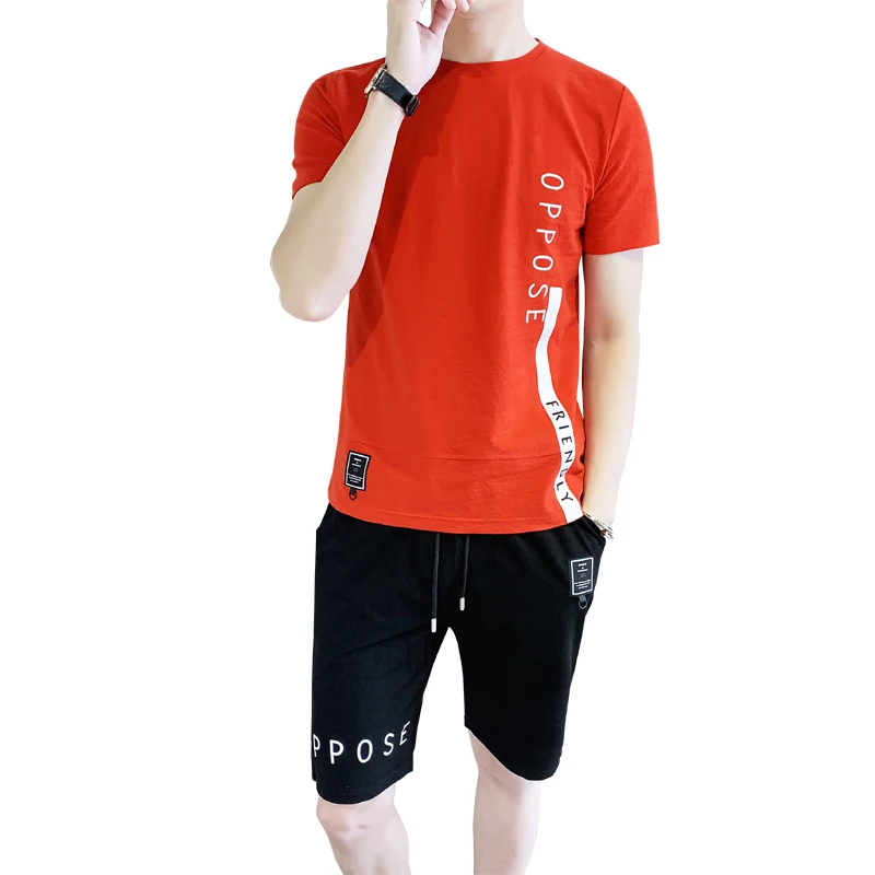Мужской спортивный костюм из двух предметов футболка с коротким рукавом и шорты