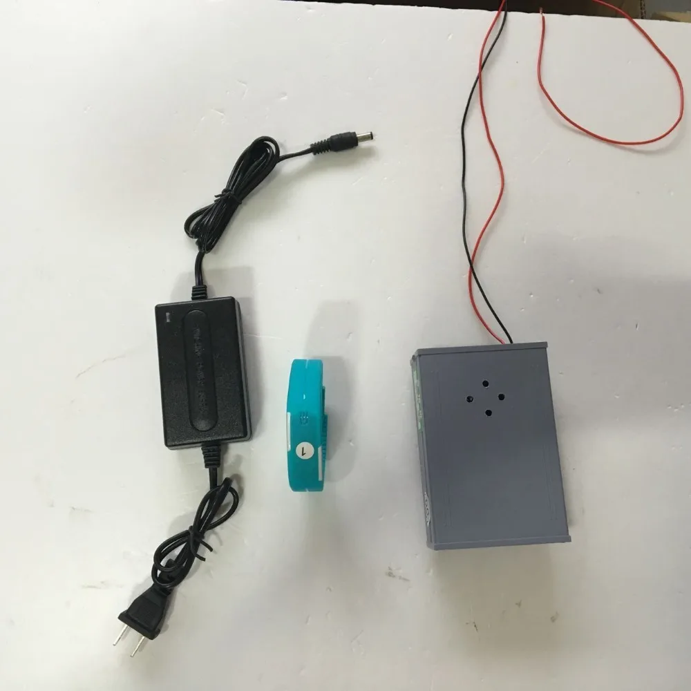 Смарт браслет специфический smartband близкий к контактному разблокирует дверь