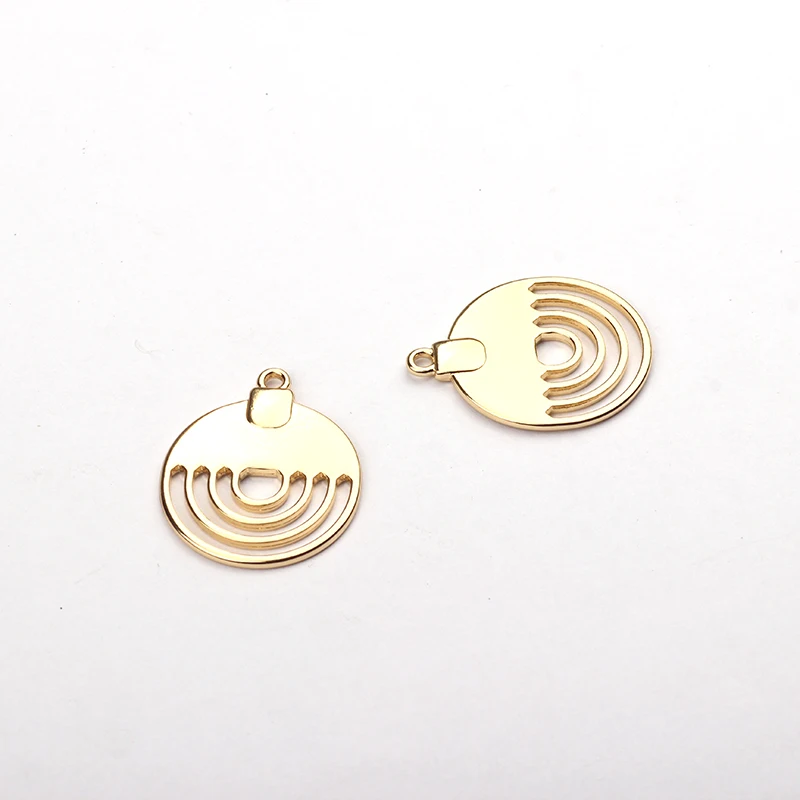 

25*31mm 5pcs/lot Zinc Alloy Charms Pendant Golden Hollow Flat Round Shape Charms Pendant For DIY Necklace Jewelry Accessories