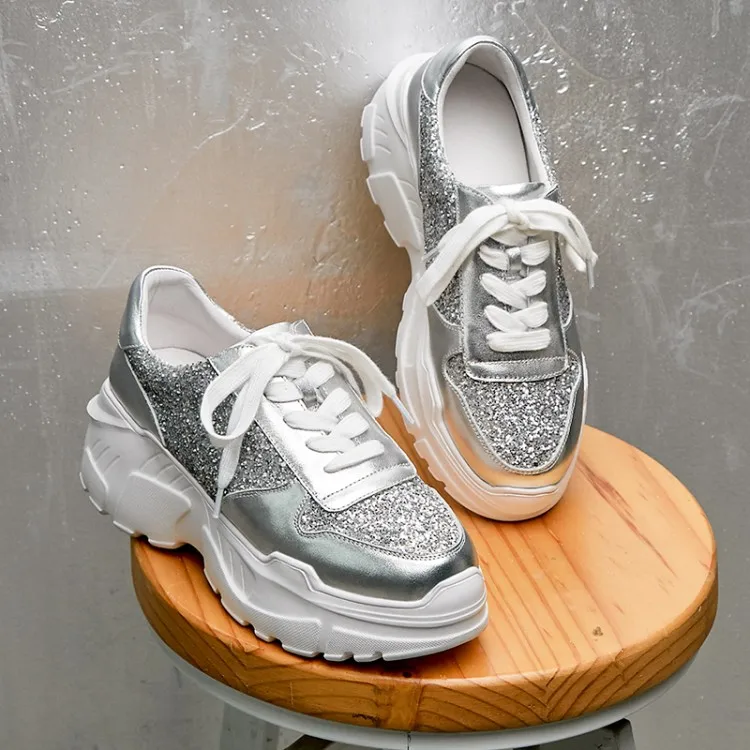

Women Casual Shoes 2019 New Women Sneakers Fashion Breathable Cow Leather Platform Silver Women Shoes Soft Footwears Rhinestone