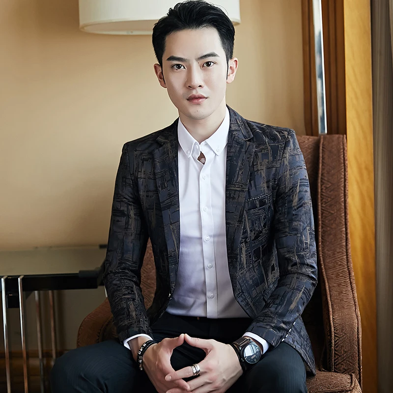 Новинка 2018 маленький мужской костюм Корейская версия одного костюма пиджак для