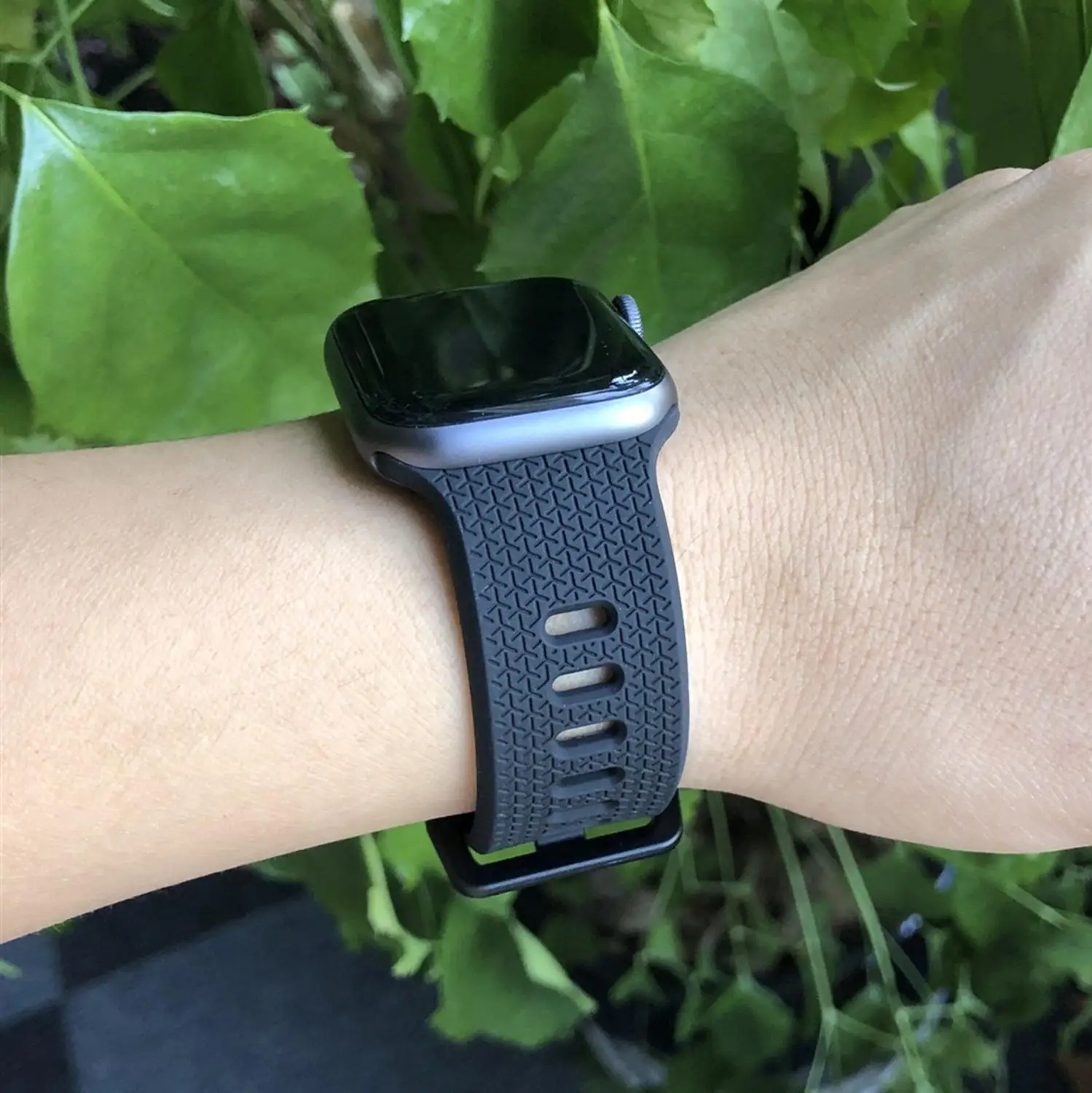 Ремешок спортивный для Apple Watch 42 мм 44 38 40 мягкий силиконовый браслет мужчин и