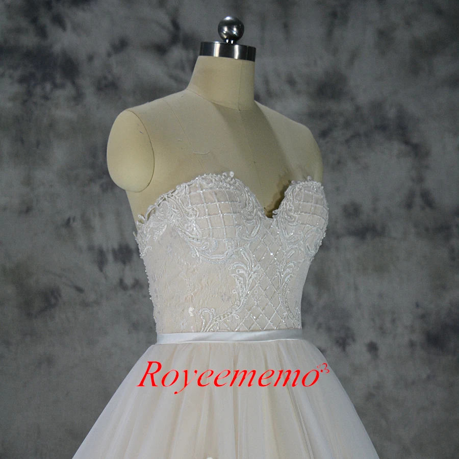 Свадебное платье цвета шампанского и слоновой кости с кружевом | Свадьбы