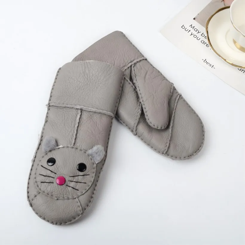 Light Grey Милые Микки Маус голова перчатки из овечьей кожи ребенок зима натуральная Толстая теплая перчатка унисекс мех полный палец Висячие перчатки с веревкой - Цвет: Light Grey