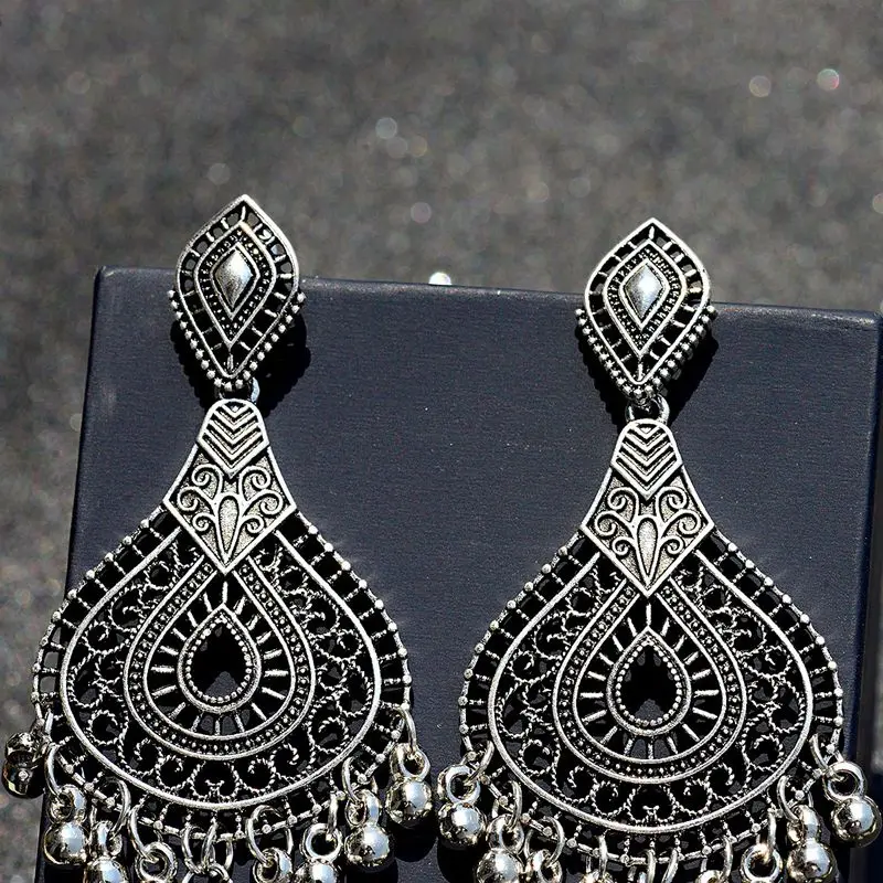 Этнические женские индийские серьги Jhumka, винтажная Капля воды, висячие серьги, классический полый фонарь с кисточками, дворец Orecchini Donna