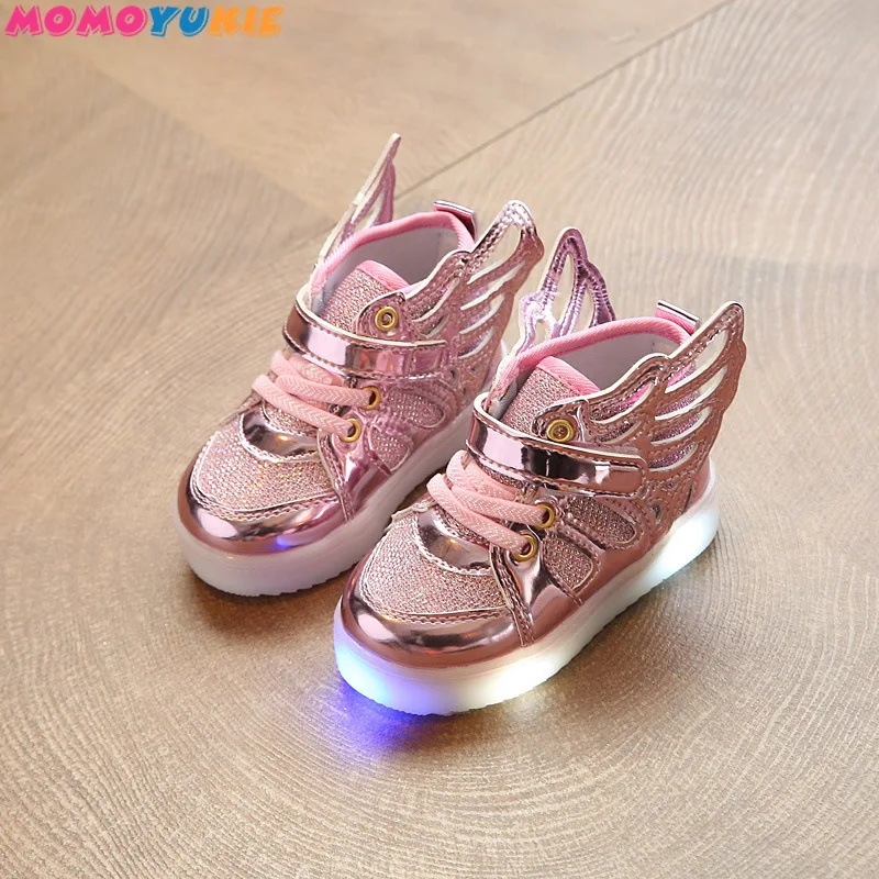 

Kids Glowing Sneakers Sneakers with Led Light up Roller Skates Sport Luminous Lighted Shoes for Kids Boys tenis infantil