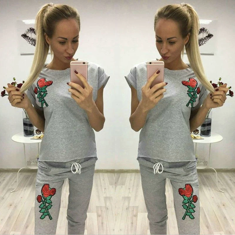 Новинка лета 2017 женские футболки в стиле Харадзюку с цветочной вышивкой роз