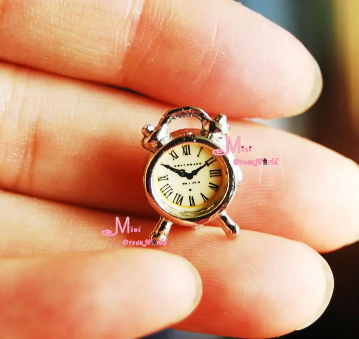 Dollhouse Miniature Living Room A Metal Silver Alarm Clock Height 1.5cm | Игрушки и хобби