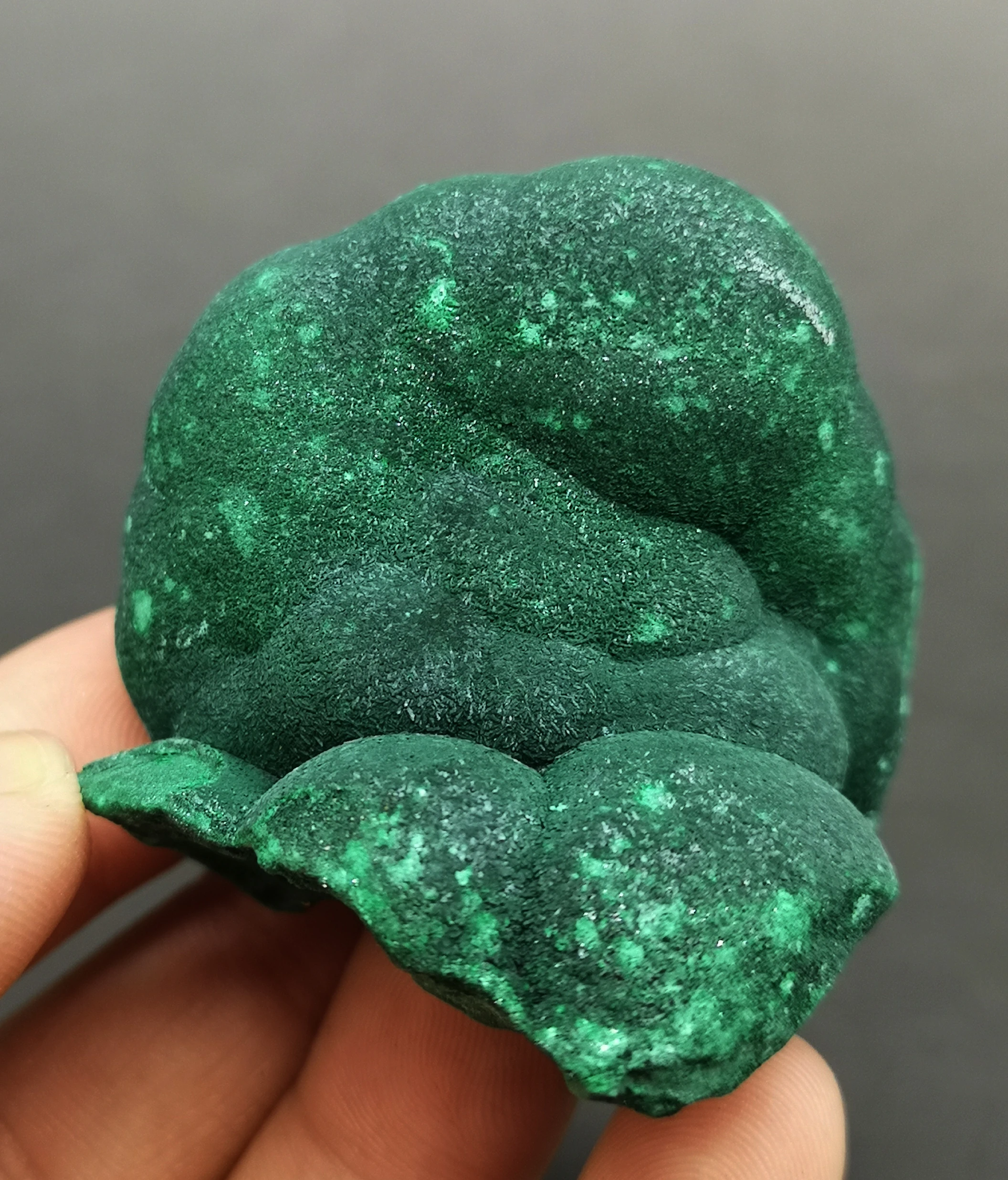 127 г камень и кристалл натуральный Малахитовый минеральный образец