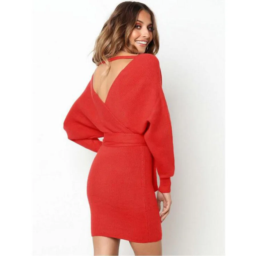 Женское трикотажное платье с V-образным вырезом длинным рукавом и открытой