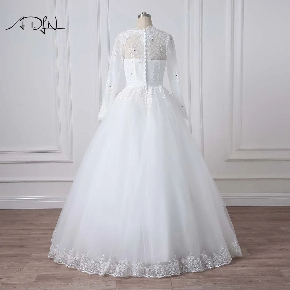 Женское свадебное платье ADLN скромное с длинным рукавом глубоким круглым вырезом