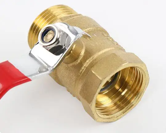 Уплотненный латунный большой внутренний и наружный медный шаровой клапан