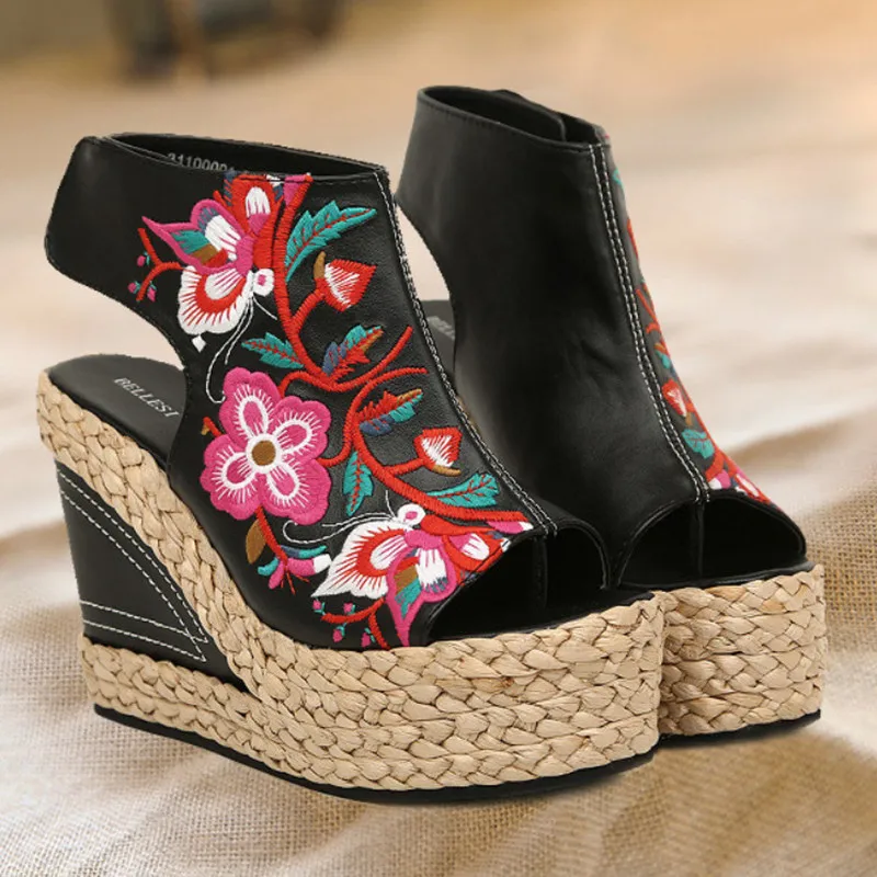 Сандалии женские на танкетке босоножки ручной работы с вышивкой модная обувь