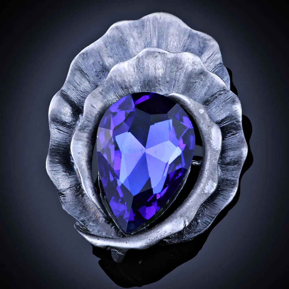 

Multi Color Crystal Glass Scarf Pins and Brooches Vintage Jewelry Black Gun Plated Leaf Shape Brooch for Women