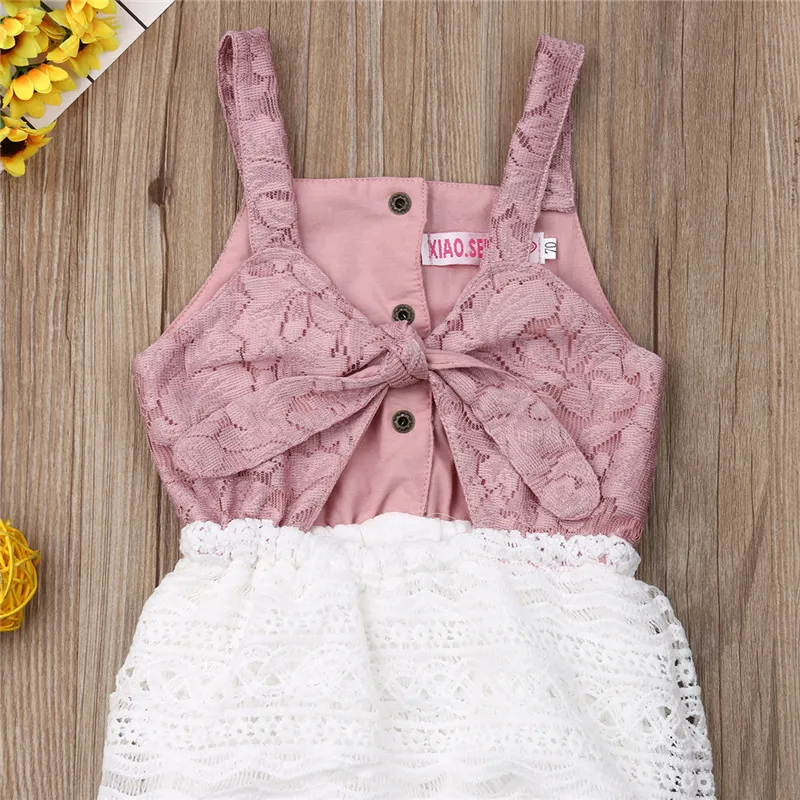 Комбинезон детский летний без рукавов с бахромой на бретелях V-образным вырезом |