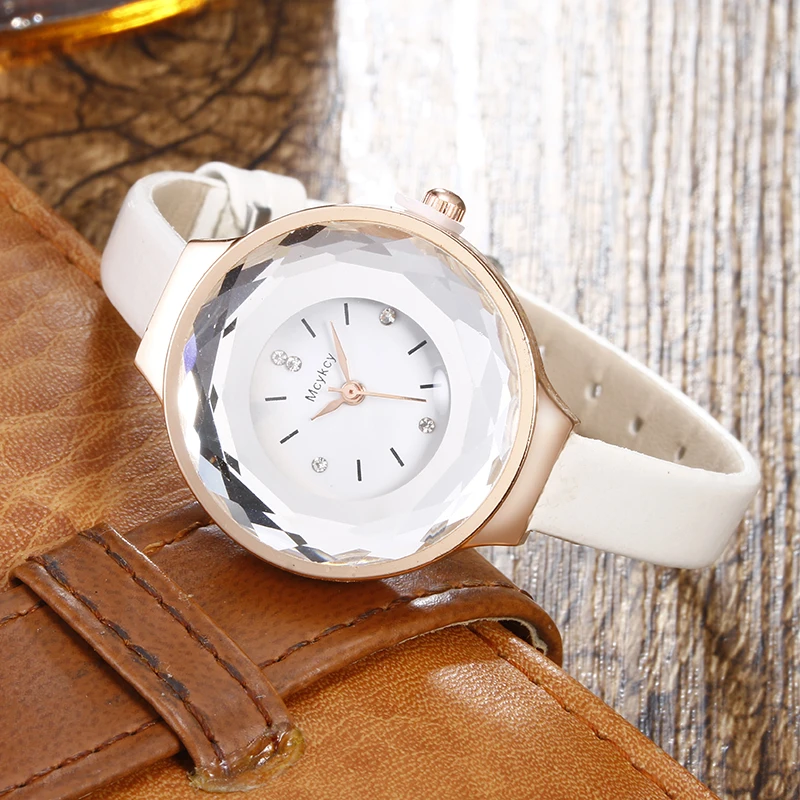 Дамская мода кварцевые часы Для женщин со стразами кожа повседневные платья