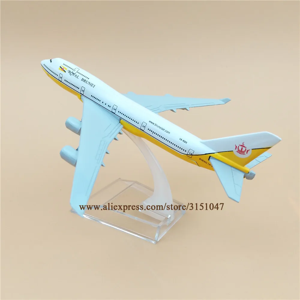 16 см сплав металла AIR Royal Бруней B747 Airlines Boeing 747 400 Airways модель самолета Модель W Стенд