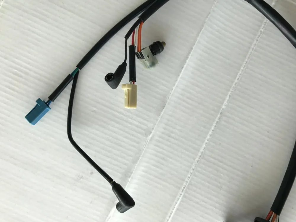 Жгут проводов внутренней коробки передач V.olkswagen A.udi 09G 8 PIN TF60-S0911 OEM 927 363 A B |