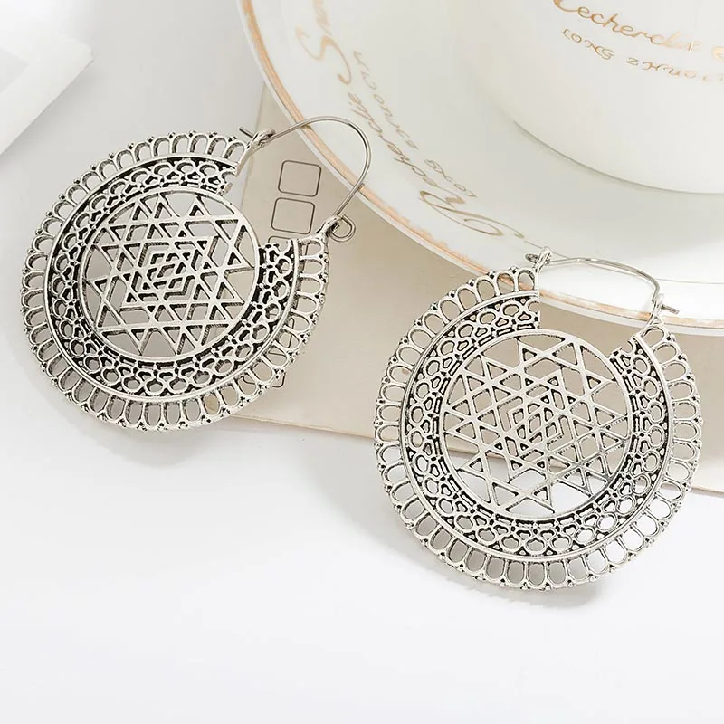 antique silver Индийские этнические латунные серьги, висячие серьги-капли, украшенные цветами «цыганские» серьги для женщин, Винтажные серьги в стиле бохо, женские серьги - Окраска металла: antique silver