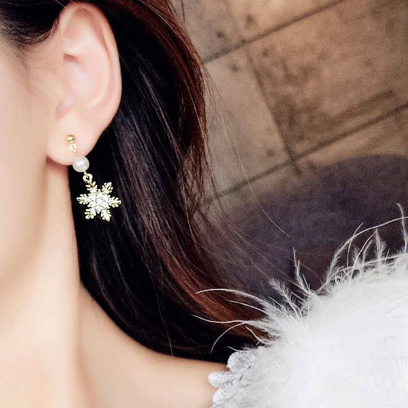 2019 Korean Style Temperament Gold Snowflake D Earrings AAA Dazzling Zircon Snow Flower For Women Wedding Gifts | Украшения и