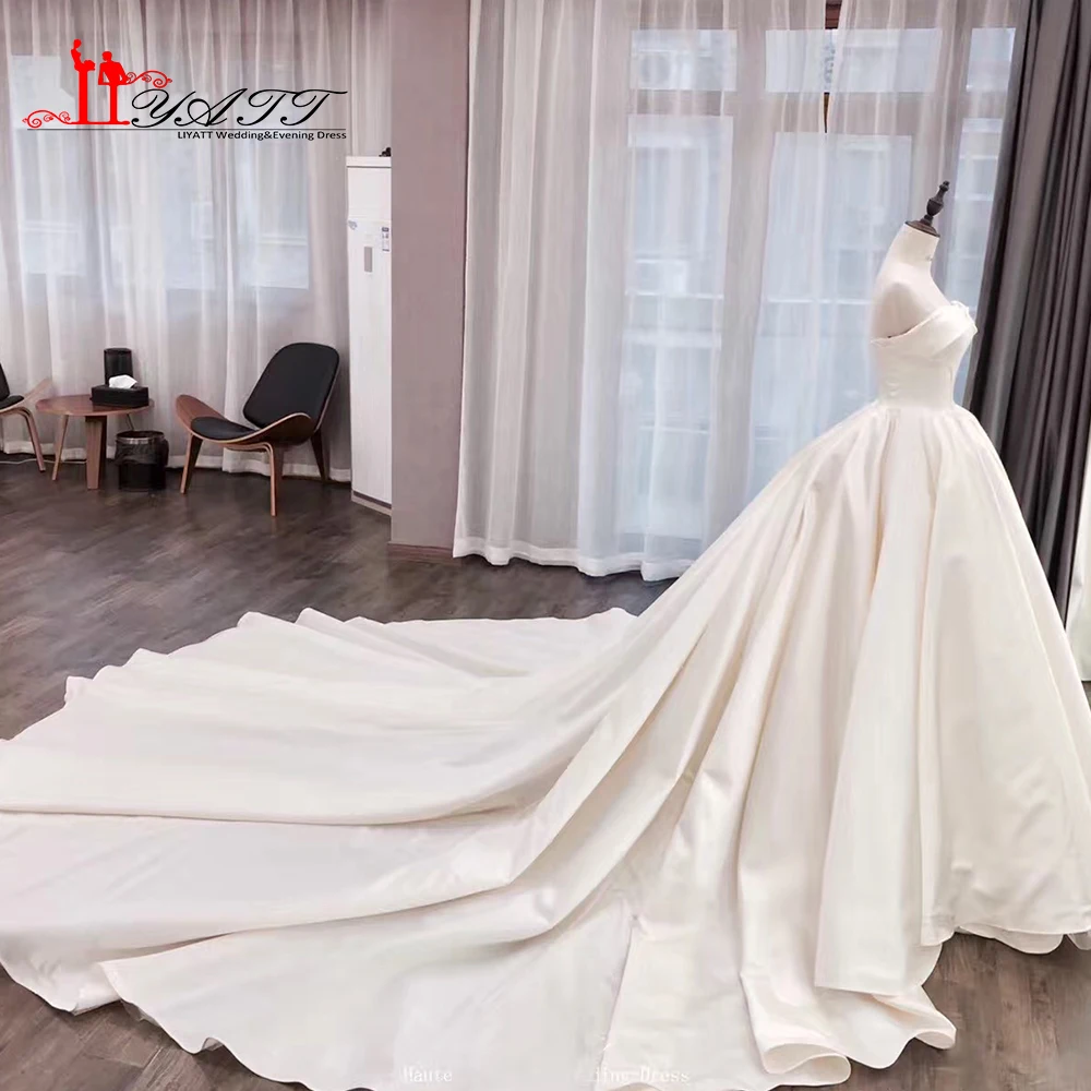 2017 новое поступление Слоновой Кости Атласный соборный поезд Роскошные