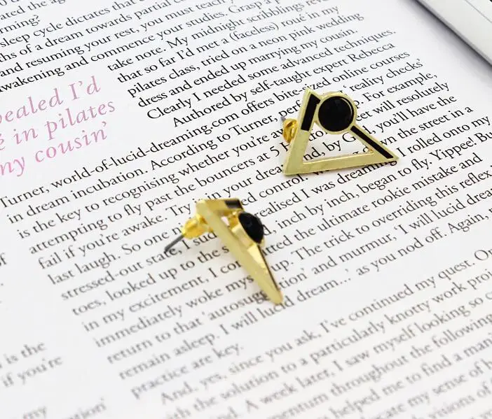 New 2015 1 Pair Fashion Women earrings Triangle gem oil Ear Stud | Украшения и аксессуары