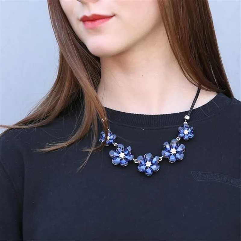 blue Модное ювелирное изделие, стразы, воротник, синий, серый, 4 цветка, ожерелье, массивное, кожаный шнур, ожерелье для женщин, ювелирное изделие - Окраска металла: blue