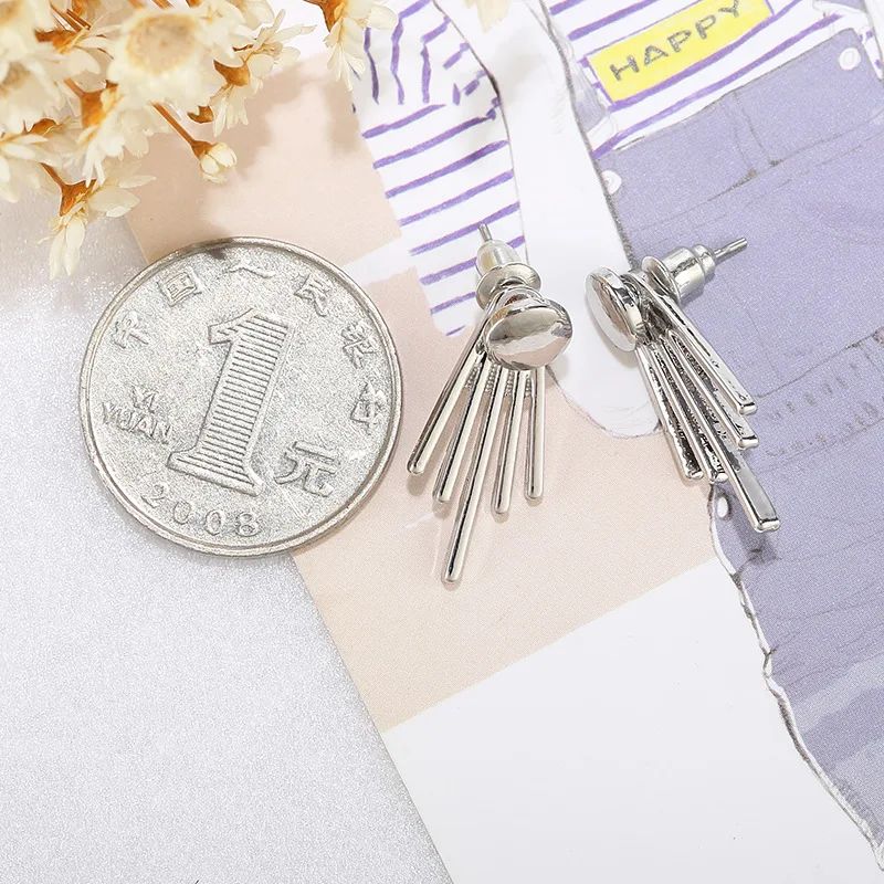 Новые модные дизайнерские серьги для женщин серьги-гвоздики с шипами